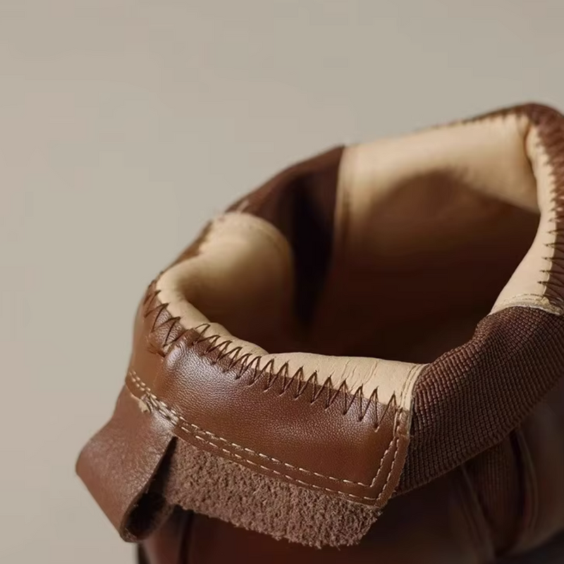 Bota Femenina de Cuero Begonha