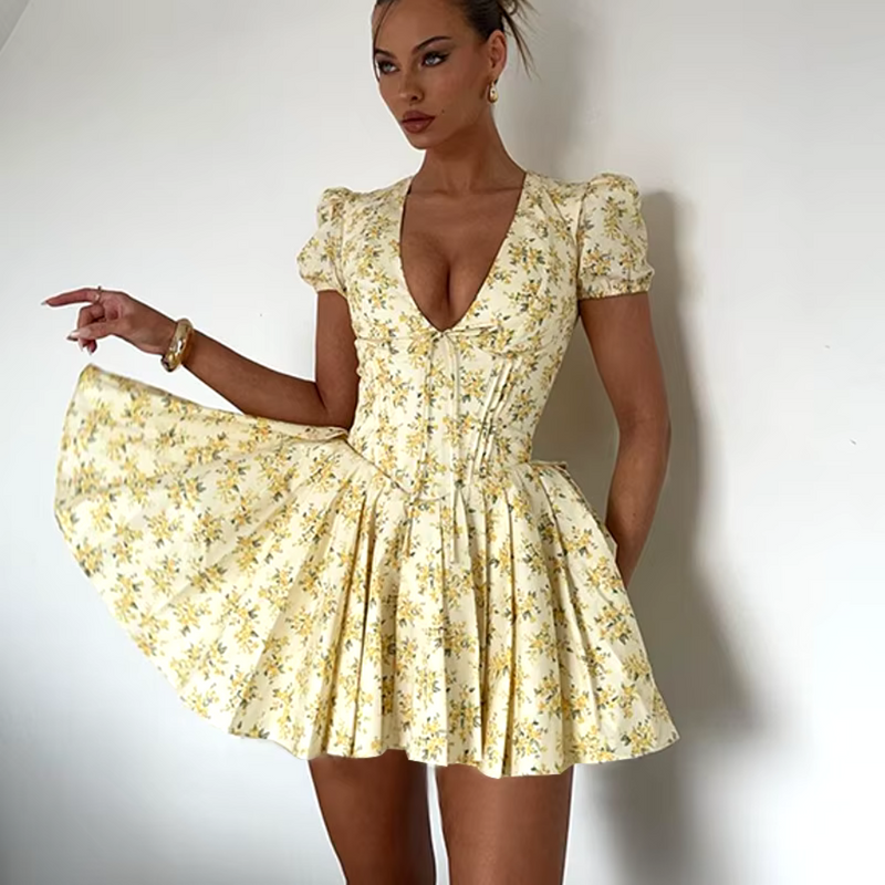Vestido Corto con Escote en V Darlene